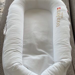 White Dock A Tot Deluxe